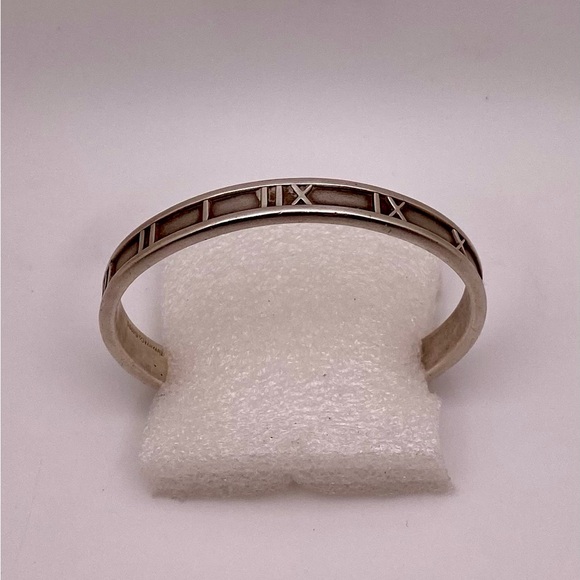 authentic Tiffany & Co. Sterling Silver Atlas Cuff bracelet - Picture 5 of 5